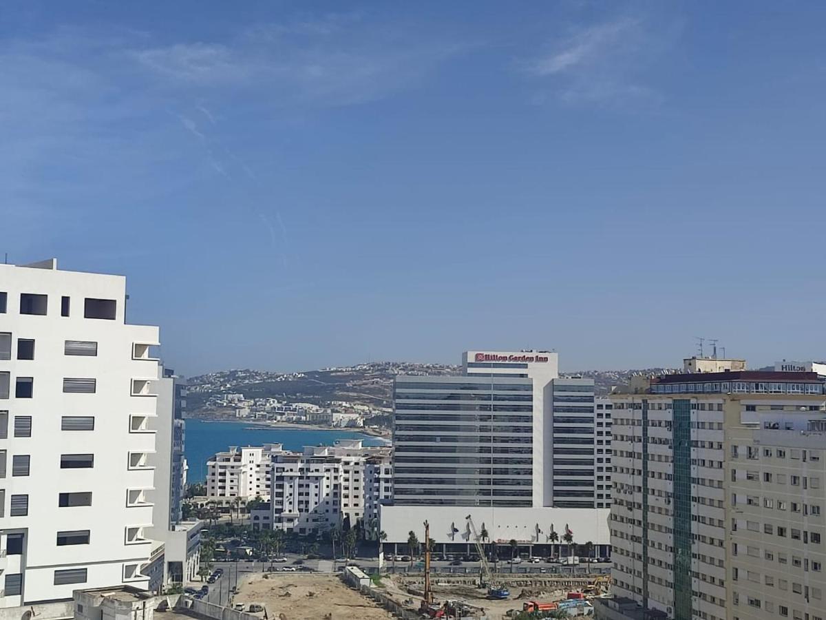 Ap 2Ch City Centre Parking En Face Hilton A Cote Du Plage Tânger Exterior foto